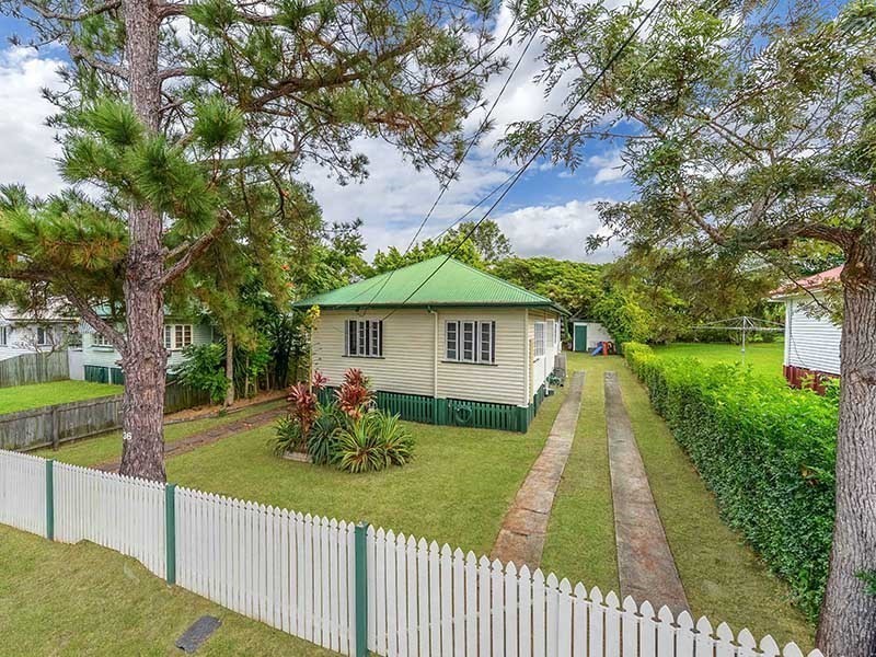 36 Hoolan Street, Stafford QLD 4053