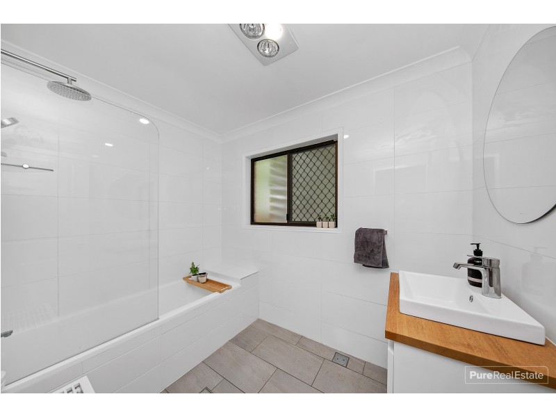 94 Elmes Road, Rocklea QLD 4106