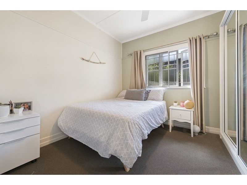 19 Nind Street, Wavell Heights QLD 4012