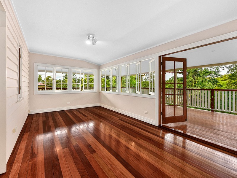 33 Atthow Avenue, Ashgrove QLD 4060