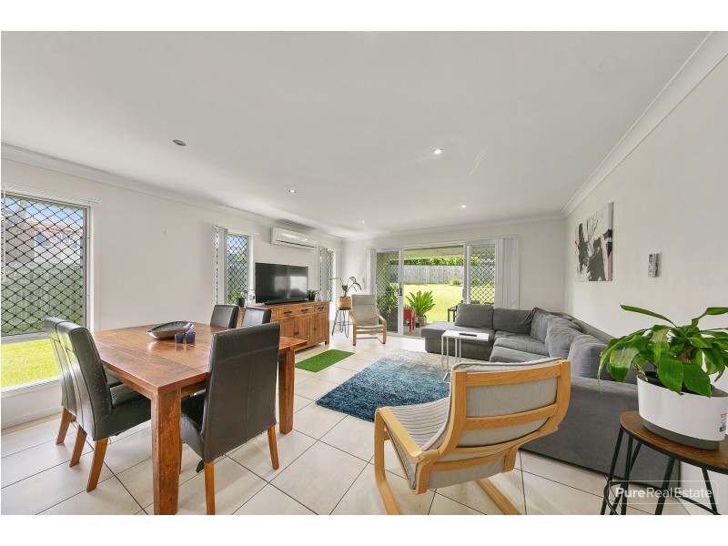 30 Knightsbridge Drive, Chuwar QLD 4306