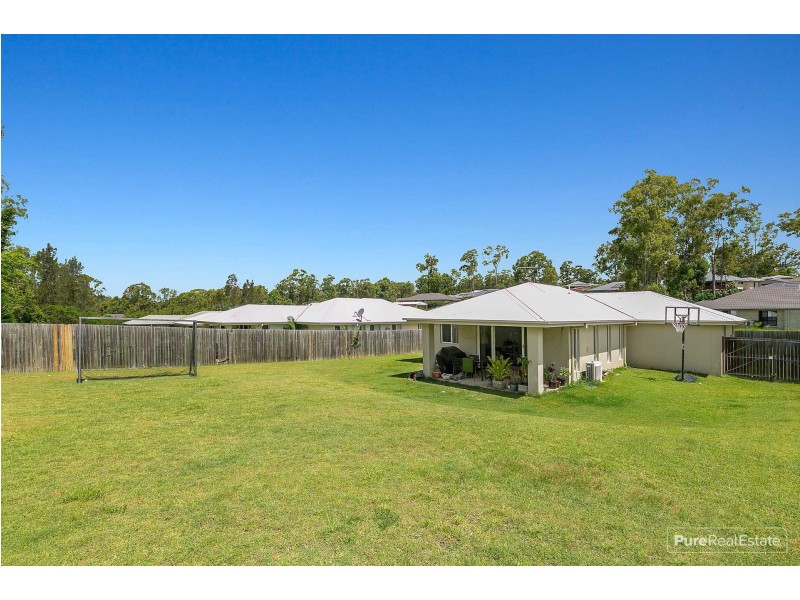 30 Knightsbridge Drive, Chuwar QLD 4306