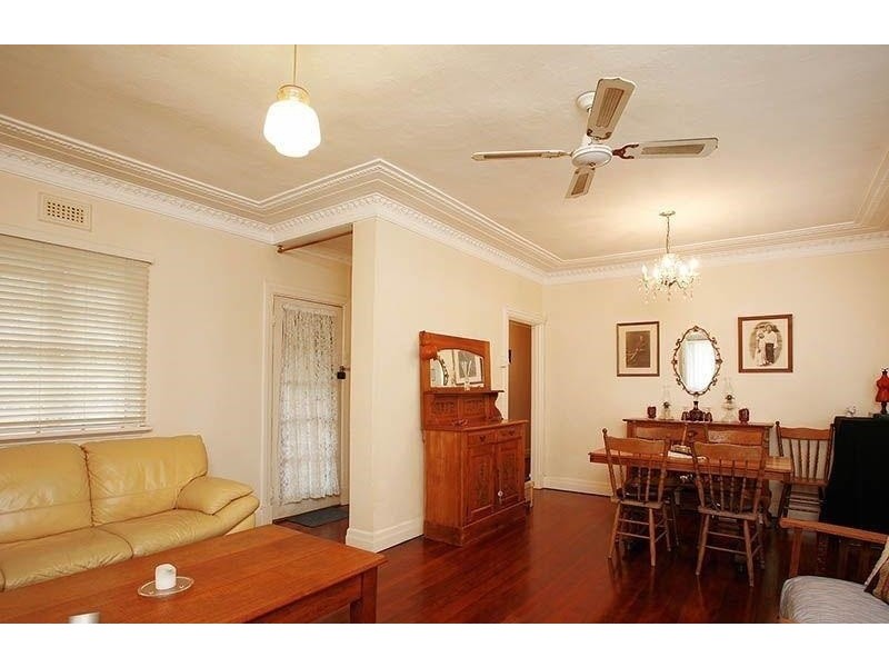 33 Fairy Street, Moorooka QLD 4105