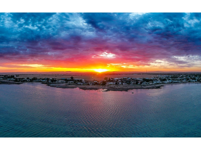 105 Fisherman Bay Road, Port Broughton SA 5522