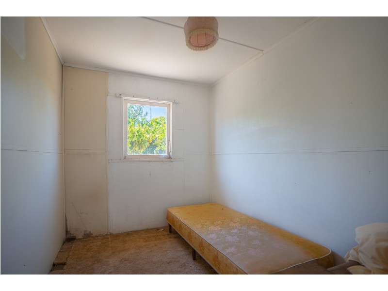 105 Fisherman Bay Road, Port Broughton SA 5522