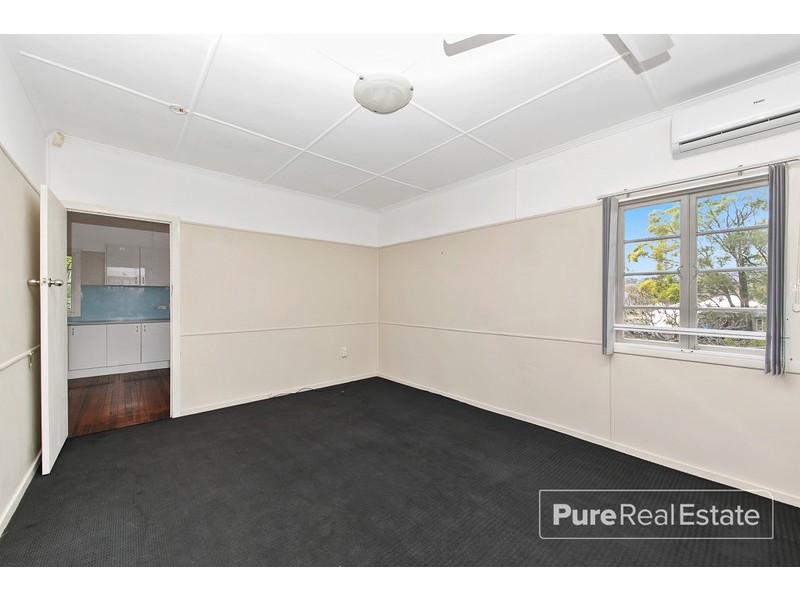 17 Midson Street, Stafford QLD 4053