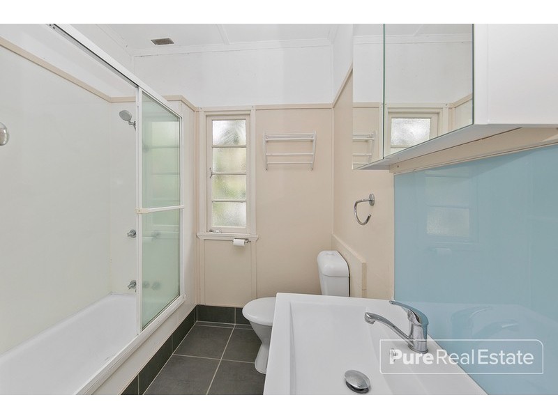 17 Midson Street, Stafford QLD 4053