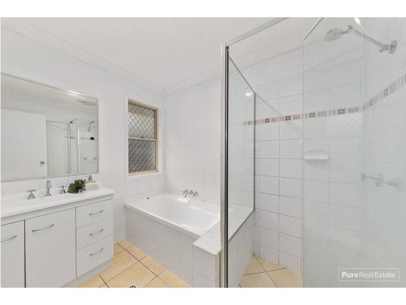 7 Brigalow Lane, Redbank QLD 4301