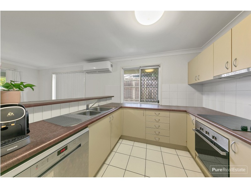 32 Barnes Court, Redbank QLD 4301