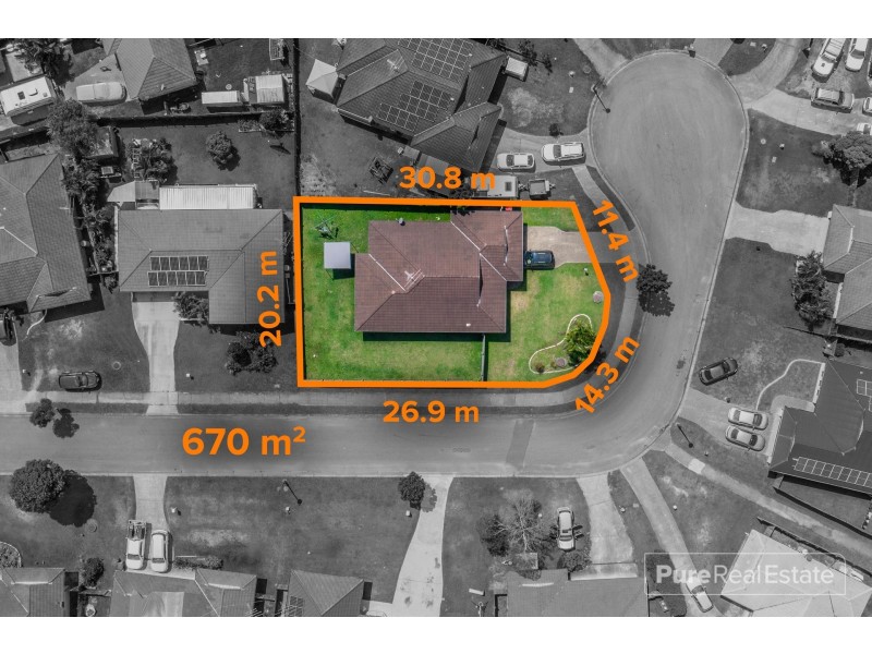 32 Barnes Court, Redbank QLD 4301