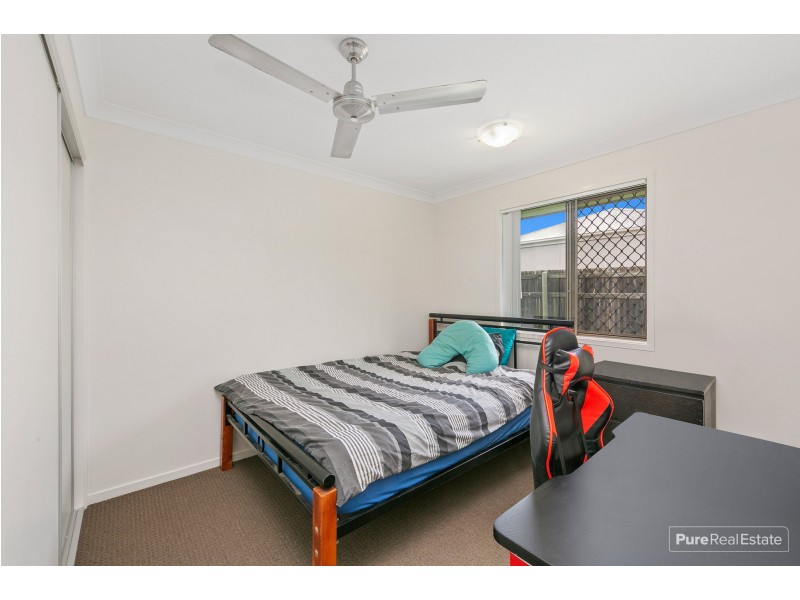 36 Knightsbridge Drive, Chuwar QLD 4306