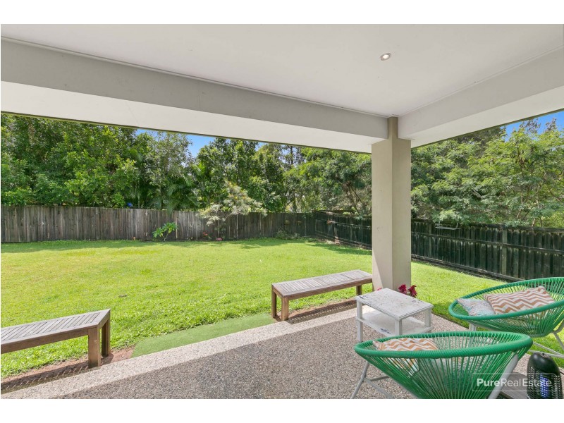 36 Knightsbridge Drive, Chuwar QLD 4306