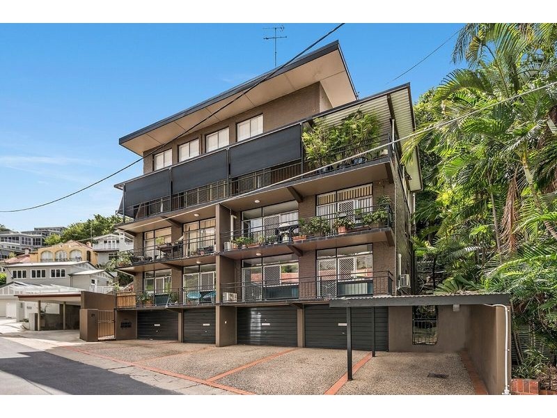 1/21 Arran Avenue, Hamilton QLD 4007