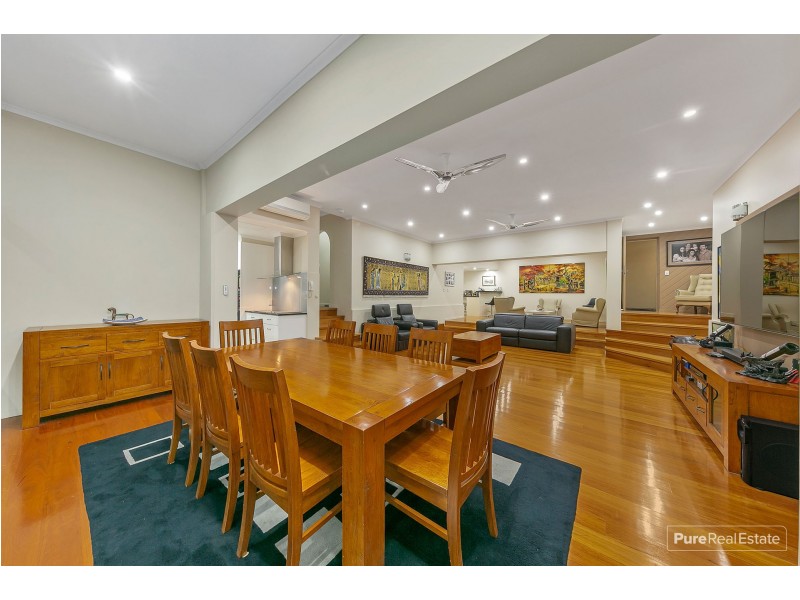2/26 Simpsons Road, Bardon QLD 4065