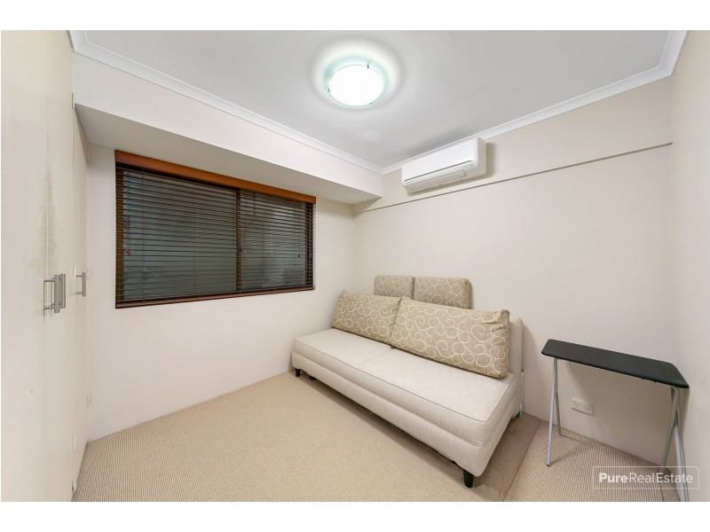 2/26 Simpsons Road, Bardon QLD 4065