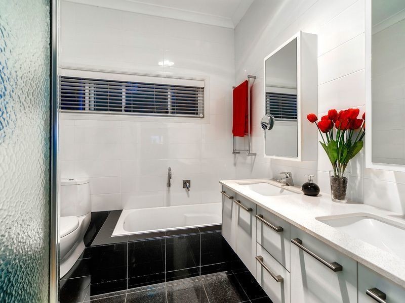 49 Balmain Street, Wooloowin QLD 4030