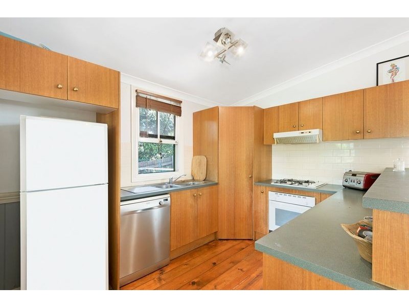 19 Jones Street, Red Hill QLD 4059