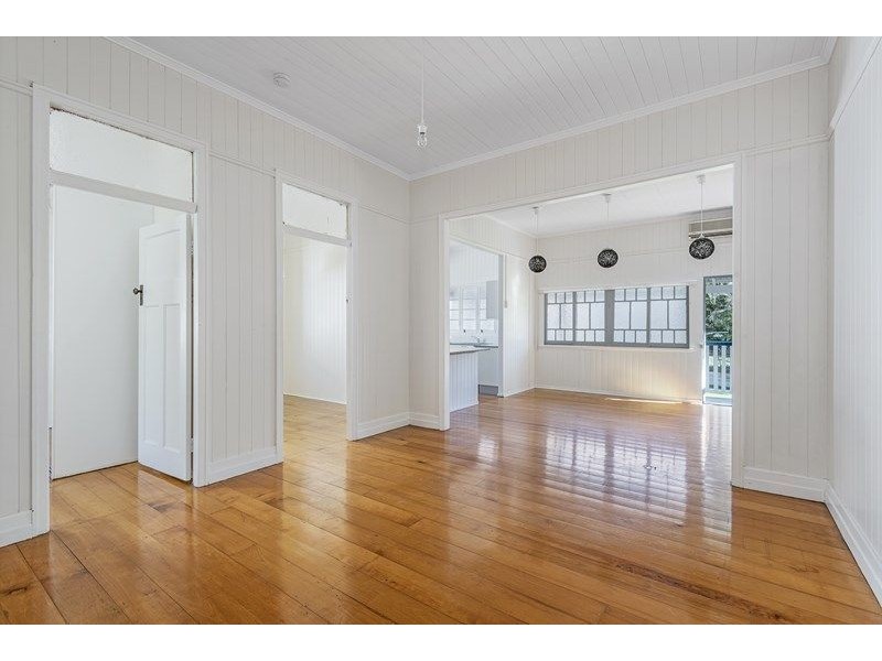 36 Barwood Street, Newmarket QLD 4051
