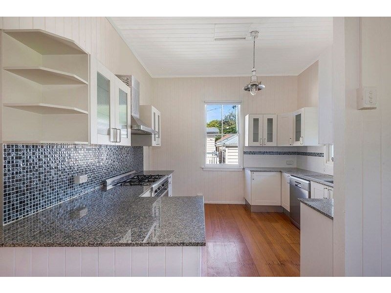 36 Barwood Street, Newmarket QLD 4051
