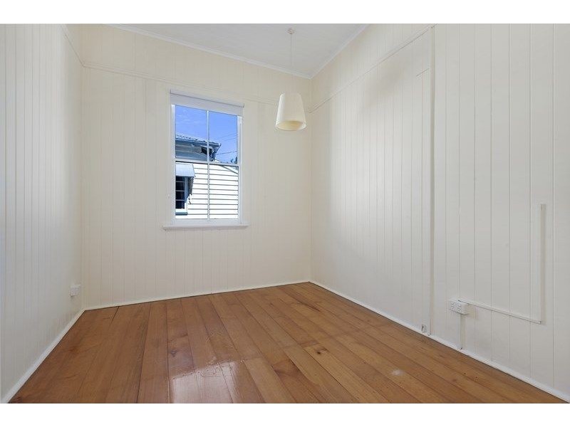 36 Barwood Street, Newmarket QLD 4051