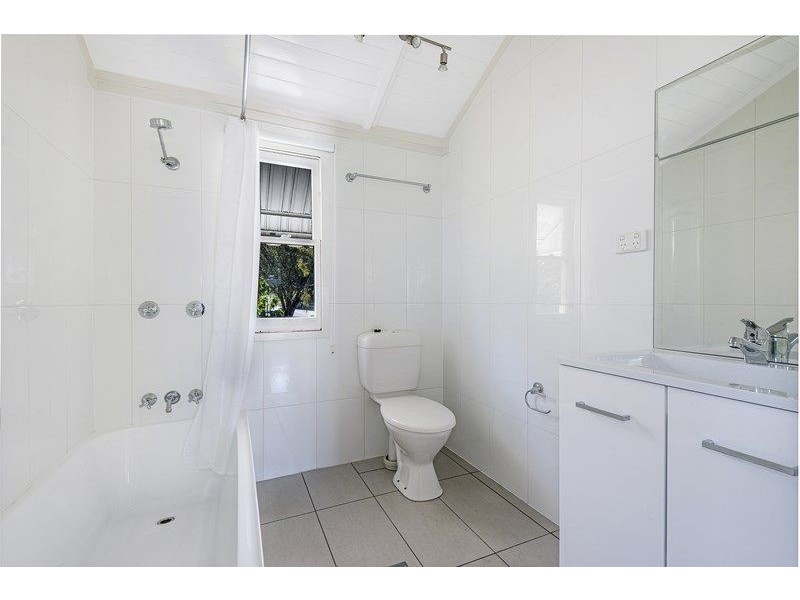 36 Barwood Street, Newmarket QLD 4051