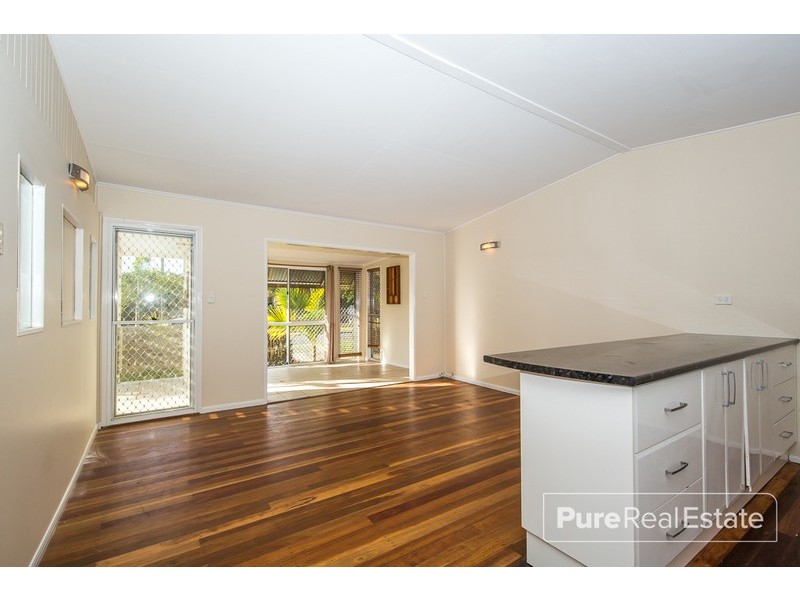 19 Ellerdale Street, Strathpine QLD 4500
