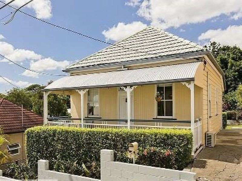 9 Vale Street, Kelvin Grove QLD 4059