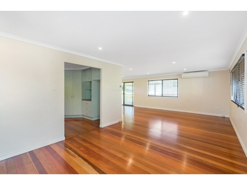 15 Enid Street, Bracken Ridge QLD 4017