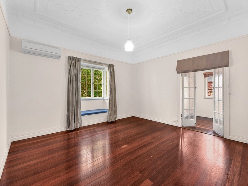 33 Atthow Avenue, Ashgrove QLD 4060