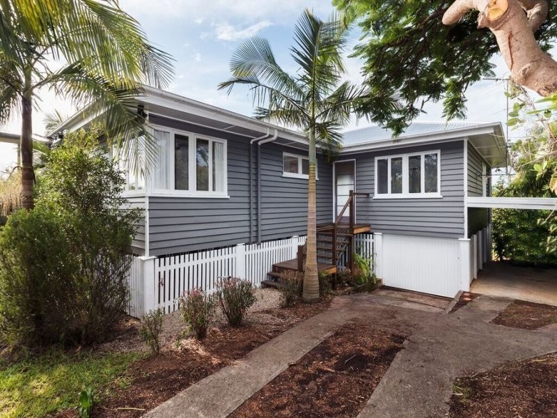 5 Vaucluse Street, Wavell Heights QLD 4012