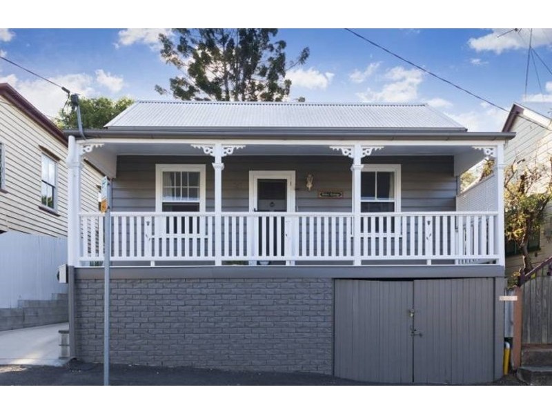 30 Federal Street, Red Hill QLD 4059