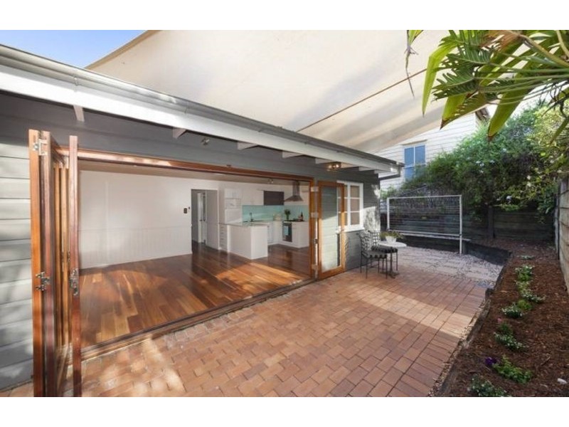 30 Federal Street, Red Hill QLD 4059