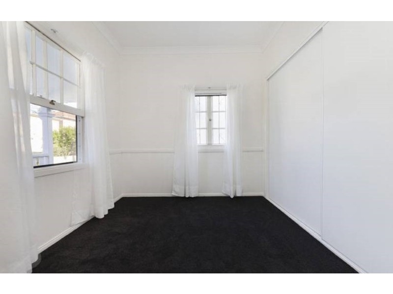 30 Federal Street, Red Hill QLD 4059