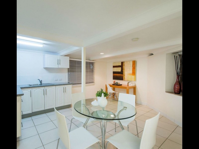 33 Annie Street, Windsor QLD 4030