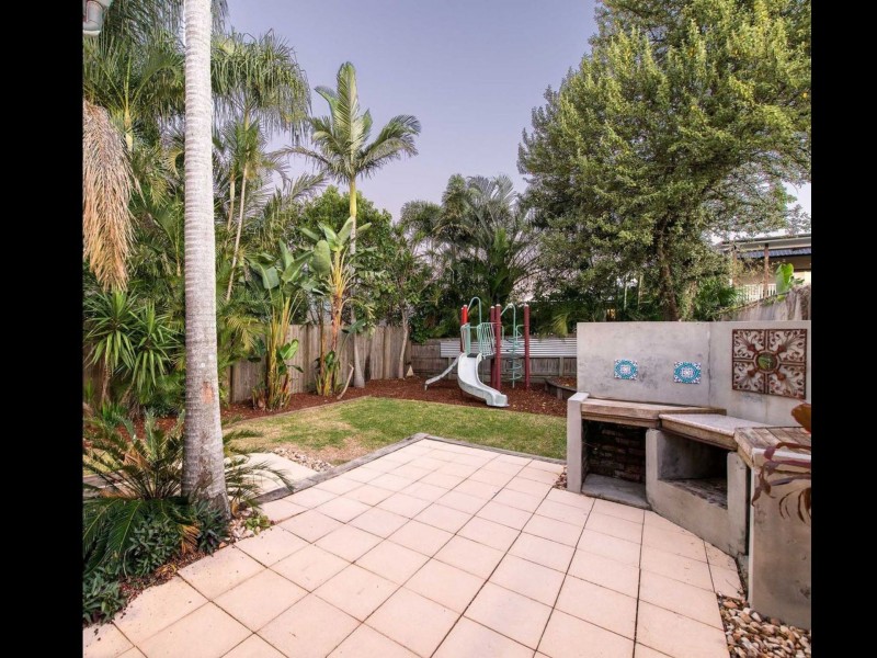 33 Annie Street, Windsor QLD 4030