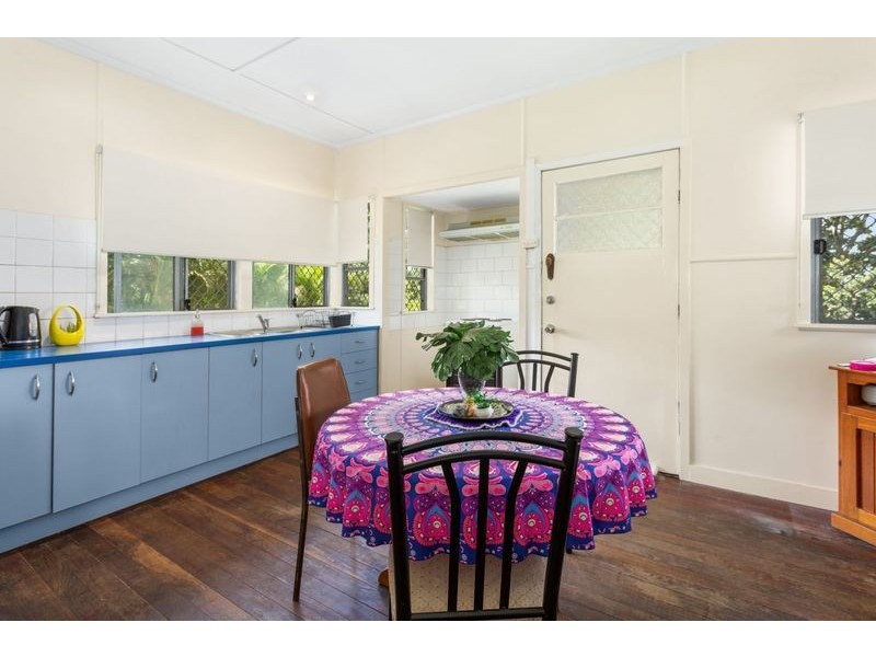 14 Law Street North, Redbank QLD 4301