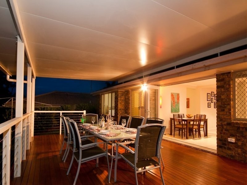 9 Malachite Street, Keperra QLD 4054