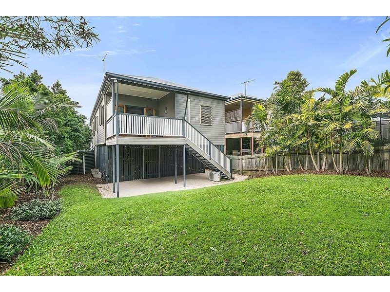 27 Asquith Street, Morningside QLD 4170
