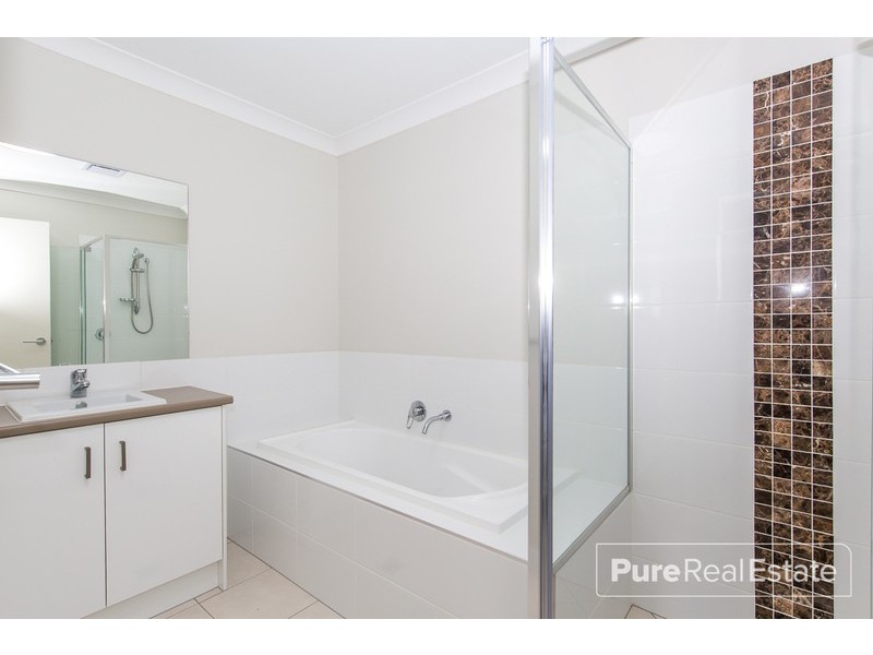 1/7 Joyce Street, Karalee QLD 4306