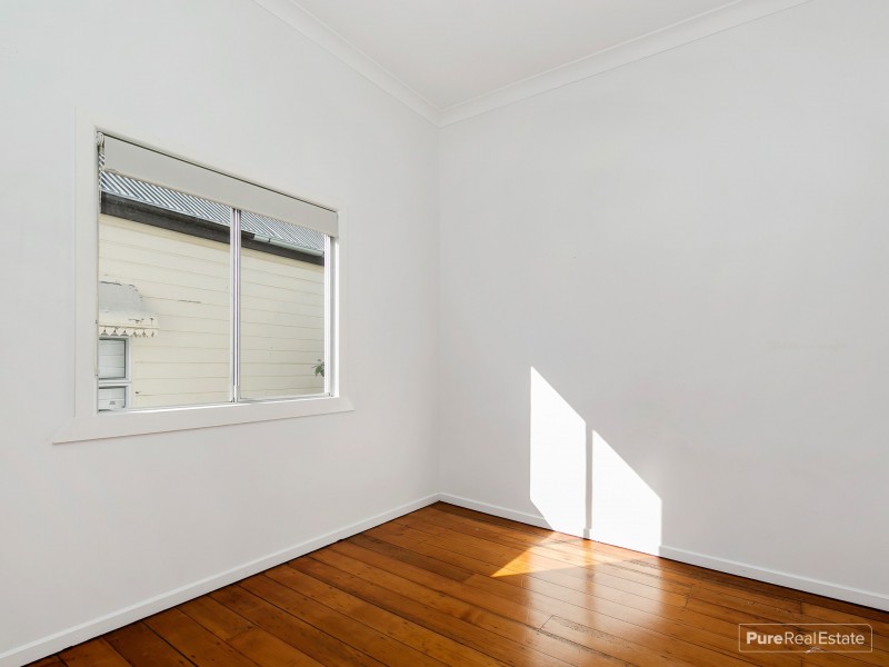 8 Elliott Street, Woolloongabba QLD 4102