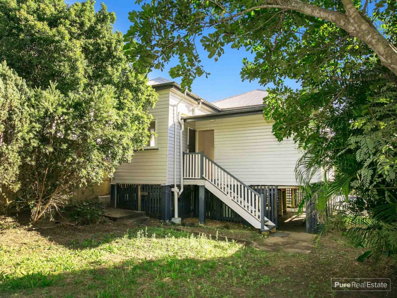 8 Elliott Street, Woolloongabba QLD 4102