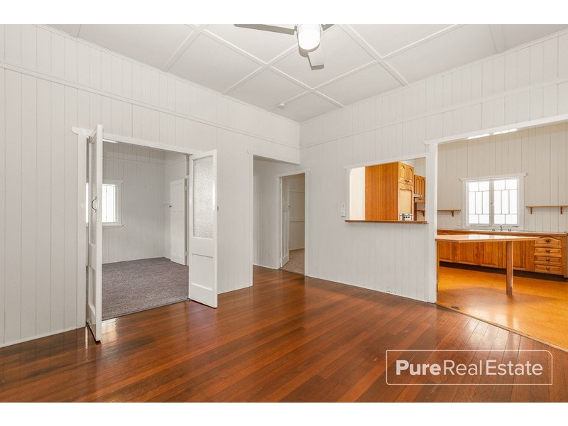 16 Overend Street, Norman Park QLD 4170