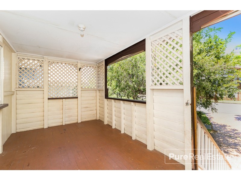 16 Overend Street, Norman Park QLD 4170