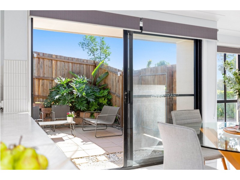 1 Olympic Place, Sinnamon Park QLD 4073