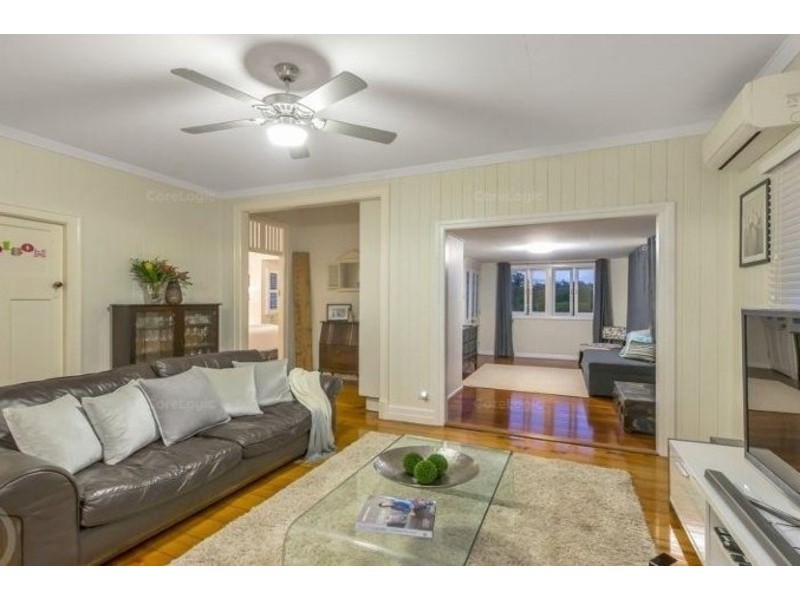 37 Woodland Street, Ashgrove QLD 4060