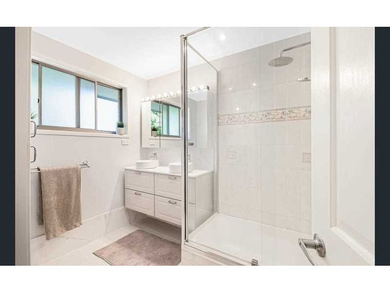 16 Walpole Street, Mcdowall QLD 4053