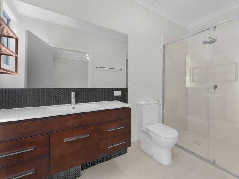 2/34 Aubigny Place, Annerley QLD 4103