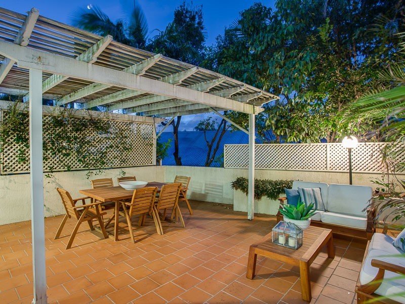 2/18 Cintra Road, Bowen Hills QLD 4006