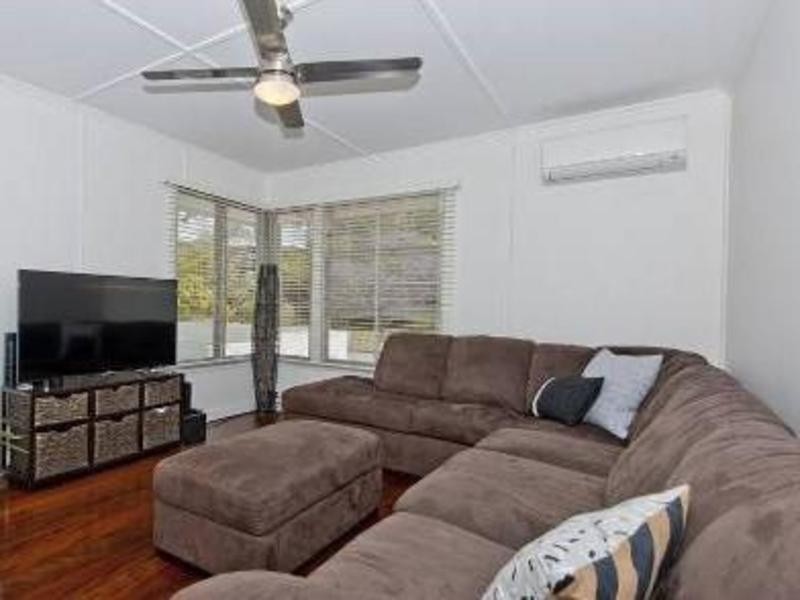 14 Normanton Street, Stafford Heights QLD 4053