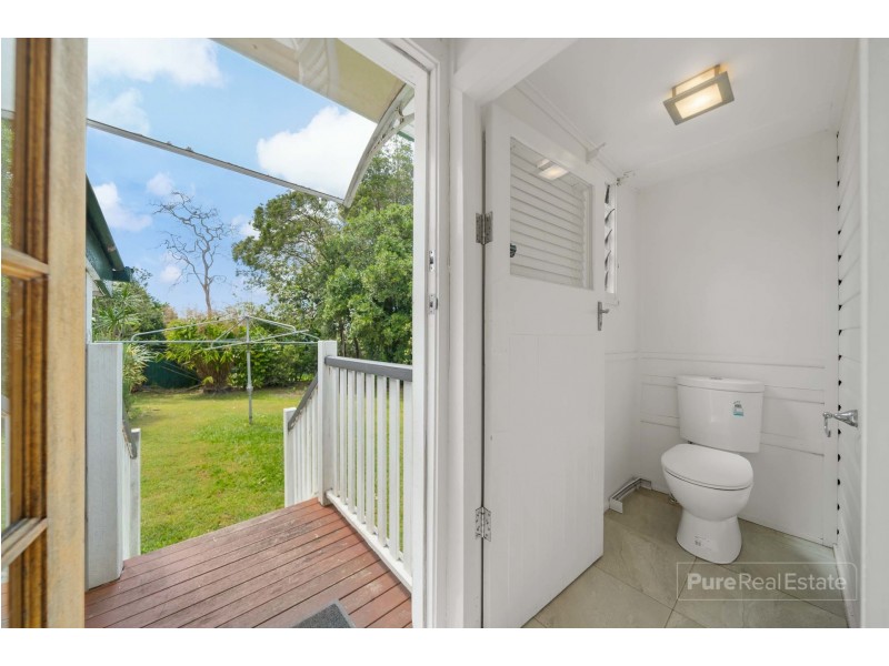 14 Normanton Street, Stafford Heights QLD 4053